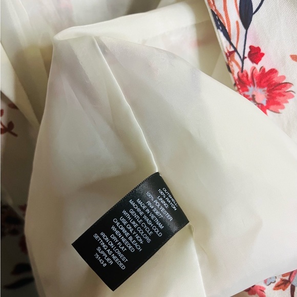 Floral Worthington Blazer - Picture 5 of 5